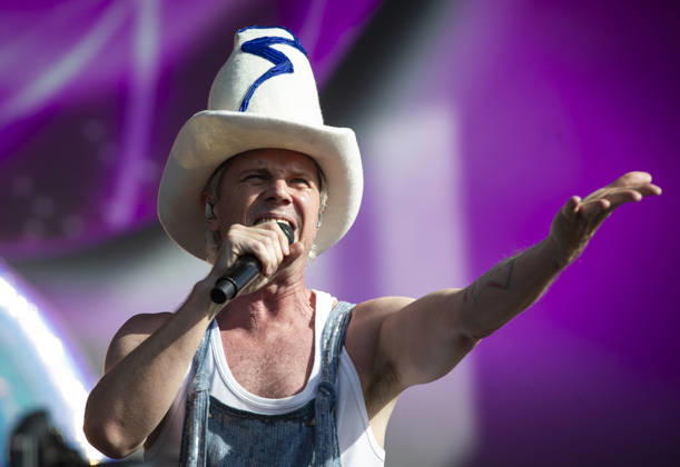 Scissor Sisters at BST Festival 05 July 2026 Scissor Sisters perform at American Express presents BST Hyde Park Festival in London on 5th July 2026. Guest appearance from Mel C. Jason Jake Shears Sellards lead vocals, Scott Babydaddy Hoffman bass guitar, Derek Del Marquis Gruen lead guitar., Credit:Zoran Veselinovic B4859 Avalon UK, London, Hyde Park  Copyright: xZoranxVeselinovicx xB4859x xAvalonx 1114743274