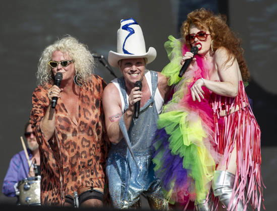 Scissor Sisters at BST Festival 05 July 2026 Scissor Sisters perform at American Express presents BST Hyde Park Festival in London on 5th July 2026. Guest appearance from Mel C. Jason Jake Shears Sellards lead vocals, Scott Babydaddy Hoffman bass guitar, Derek Del Marquis Gruen lead guitar., Credit:Zoran Veselinovic B4859 Avalon UK, London, Hyde Park  Copyright: xZoranxVeselinovicx xB4859x xAvalonx 1114743318