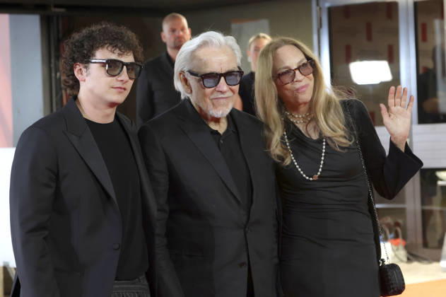 Roman Keitel, Harvey Keitel und Daphna Kastner beim Special Screening Mean Streets Hexenkessel auf dem 60. Internationalen Filmfestival Karlovy Vary 2026 in der Grand Hall im Festival Hotel Thermal. Karlsbad, 05.07.2026
