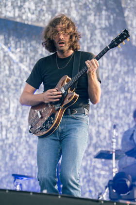 Wolf Alice Performs At Finsbury Park - London Joff Oddie of Wolf Alice performs in support of Wolf Alice at Finsbury Park on July 05, 2026 in London, England. Photo by LounisPhotography ABACAPRESS.COM London United Kingdom  Copyright: xLounisPhotography ABACAx