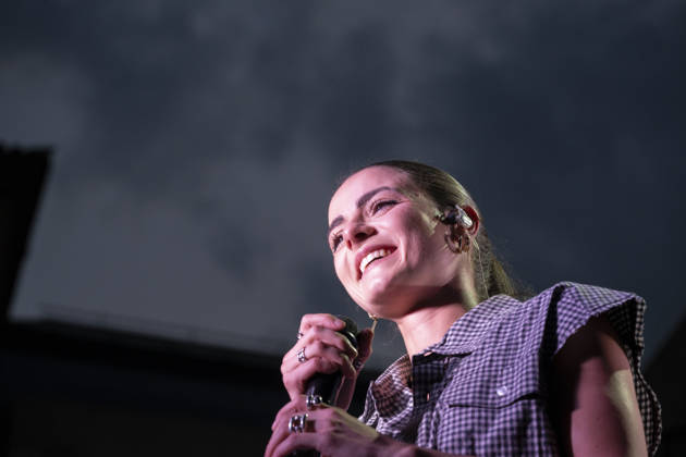 MADO 2026 Festival - Lucia de la Puerta The singer Lucia de la Puerta performs during the MADO 2026 Festival, in the Plaza de las Reinas in Madrid. Madrid Spain Copyright: xAtilanoxGarciax xSOPAxImagesx photo01496