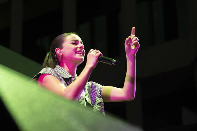 MADO 2026 Festival - Lucia de la Puerta The singer Lucia de la Puerta performs during the MADO 2026 Festival, in the Plaza de las Reinas in Madrid. Madrid Spain Copyright: xAtilanoxGarciax xSOPAxImagesx photo01493