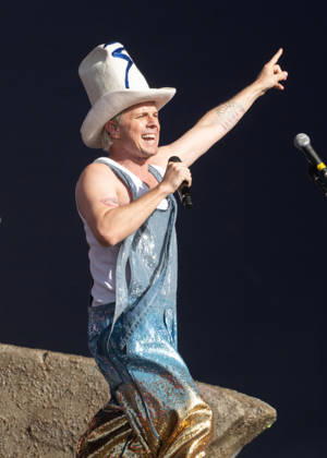 Jake Shears on stage as the Scissor Sisters performs during BST Hyde Park at Hyde Park in London, England. UK. Sunday 5th July 2026. Copyright: xJamesxWarrenx SCISSOR SISTERS AND MELANIE C - BST HYDE PARK32