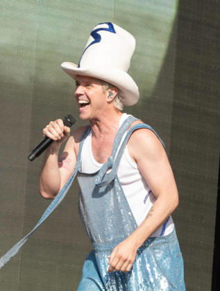 Jake Shears on stage as the Scissor Sisters performs during BST Hyde Park at Hyde Park in London, England. UK. Sunday 5th July 2026. Copyright: xJamesxWarrenx SCISSOR SISTERS AND MELANIE C - BST HYDE PARK33