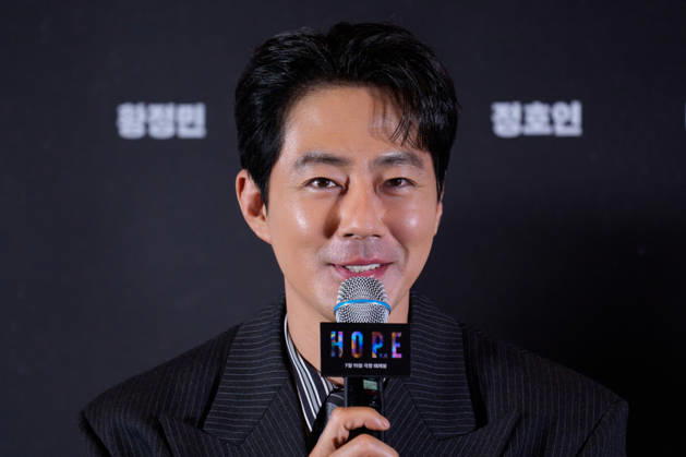 HOPE film premiere SEOUL, SOUTH KOREA, JUL 06: South Korean actor Zo In-sung during HOPE film premiere at the MEGABOX in Seoul, South Korea, on July 06, 2026. Seoul the MEGABOX South Korea 8278_287369 Copyright: xStevexChoxKyewoong PentaxPressx