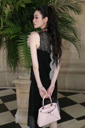 Ming Xi at the Christian Dior Fashion Show, Fall Winter 2026–2027 Haute Couture Collection Photocall, as part of Paris Fashion Week, France, July 6, 2026 Bertrand Rindoff Bestimage Christian Dior Haute Couture Fall Winter 2026–2027 show as part of Paris Fashion Week on July 6, 2026, in Paris, France Paris, France  Copyright: xBERTRANDxRINDOFFxPETROFFx xBESTIMAGExBERTRANDxRINDOFFxPETROFFx xBESTIMAGEx