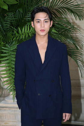 Mingyu at the Christian Dior Fashion Show, Fall Winter 2026–2027 Haute Couture Collection Photocall, as part of Paris Fashion Week, France, July 6, 2026 Bertrand Rindoff Bestimage Christian Dior Haute Couture Fall Winter 2026–2027 show as part of Paris Fashion Week on July 6, 2026, in Paris, France Paris, France  Copyright: xBERTRANDxRINDOFFxPETROFFx xBESTIMAGExBERTRANDxRINDOFFxPETROFFx xBESTIMAGEx