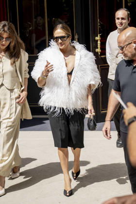 July 6, 2026, Paris, Fra, France: Jennifer Lopez spotted in Paris. Paris France  - ZUMAv140 20260706_zip_v140_012 Copyright: xReginaxVoroninax