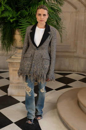 PFW - Christian Dior Photocall Mala Emde attending the Christian Dior Haute Couture Fall Winter 2026 2027 show as part of Paris Fashion Week in Paris, France on July 06, 2025. Photo by Laurent Zabulon ABACAPRESS.COM Paris  Copyright: xZabulonxLaurent ABACAx