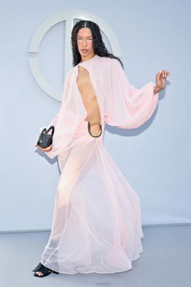 PFW Haute Couture Tony Ward Photocall JR Daiyaana Muhammad attending the Tony Ward photocall during Haute Couture Fashion Week in Paris, France, on 6 July 2026. Photo by Julien Reynaud APS-Medias ABACAPRESS.COM Paris France  Copyright: xReynaudxJulien APS-Medias ABACAx