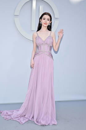 PFW Haute Couture Tony Ward Photocall JR Guest attending the Tony Ward photocall during Haute Couture Fashion Week in Paris, France, on 6 July 2026. Photo by Julien Reynaud APS-Medias ABACAPRESS.COM Paris France  Copyright: xReynaudxJulien APS-Medias ABACAx