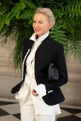 PFW - Christian Dior Photocall Naomi Watts attending the Christian Dior Haute Couture Fall Winter 2026 2027 show as part of Paris Fashion Week in Paris, France on July 06, 2025. Photo by Laurent Zabulon ABACAPRESS.COM  Copyright: xZabulonxLaurent ABACAx