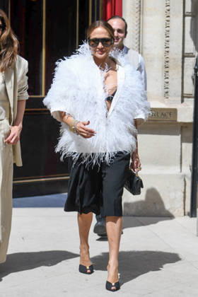 Jennifer Lopez Leaving The Hotel La Reserve - Paris JLO, Jennifer Lopez is seen leaving the Hotel La Reserve as part of Paris Fashion Week in Paris, France on July 7, 2026. Photo by Florian Poitout ABACAPRESS.COM Paris France  Copyright: xPoitoutxFlorian ABACAx