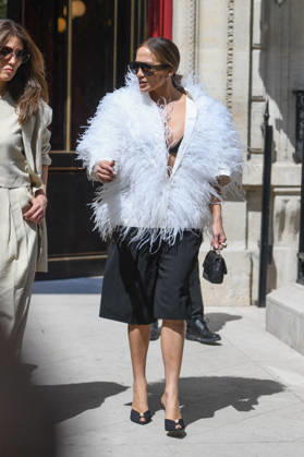 Jennifer Lopez Leaving The Hotel La Reserve - Paris JLO, Jennifer Lopez is seen leaving the Hotel La Reserve as part of Paris Fashion Week in Paris, France on July 7, 2026. Photo by Florian Poitout ABACAPRESS.COM Paris France  Copyright: xPoitoutxFlorian ABACAx