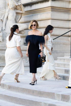 Paris Fashion Week: Arrival at the July 6 Fashion Shows Celebrities arriving at the Schiaparelli show during Paris Fashion Week 457971 2026 07 06 France Yeoh, Michelle  Copyright: xIvankaxVoisinx xStarfacex STAR_457971_021