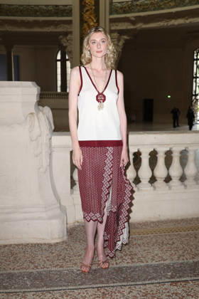 Chanel Fall Winter 2026 2027 Haute Couture photocall Elisabeth Debicki Photocall Chanel Haute Couture automne-hiver 2026 2027 au Grand Palais Ã Paris, le 7 juillet 2026. Chanel Fall Winter 2026 2027 Haute Couture photocall at the Grand Palais in Paris on July 7, 2026.  Copyright: xFabricexChasseryx