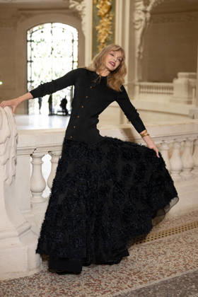 PFW - Chanel Photocall Arielle Dombasle attending the Chanel Haute Couture Fall Winter 2026 2027 show as part of Paris Fashion Week in Paris, France on July 07, 2026. Photo by Laurent Zabulon ABACAPRESS.COM Paris  Copyright: xZabulonxLaurent ABACAx