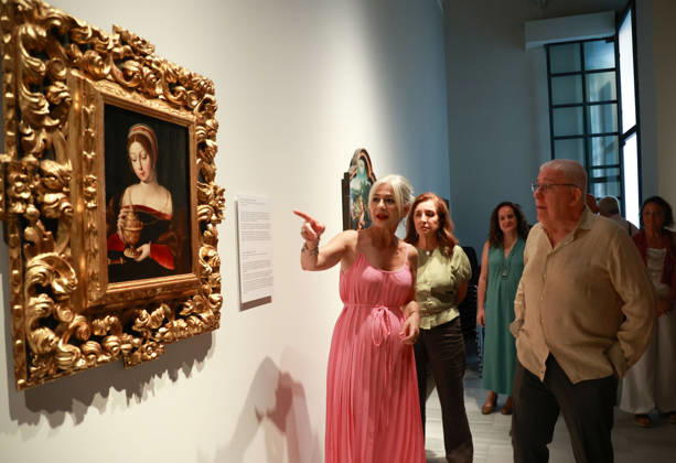 Del Pozo Opens the Exhibition The Beauty of Knowledge at the Museum of Fine Arts in Seville The acting Regional Minister of Culture and Sports, Patricia del Pozo, alongside donor Enrique Carlos Martín during the opening of the exhibition The Beauty of Knowledge July 7, 2026, in Seville, Andalusia, Spain The acting Regional Minister of Culture and Sports, Patricia del Pozo, has inaugurated the exhibition The Beauty of Knowledge at the Seville Museum of Fine Arts, which brings together twelve works donated by art historian Enrique Carlos Martín Rodríguez, including Flemish paintings from the 16th and 17th centuries, and carved religious images from Seville and Granada. The exhibition will be open to the public from July 7, 2026, to Oct Copyright: xRocioxRuzx 7651502