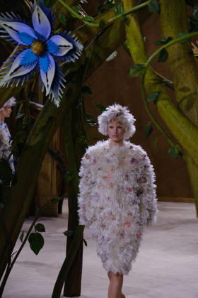 Second Chanel Haute Couture Fall Winter 2026–2027 Collection Fashion Show during Paris Fashion Week, on July 7, 2026 Chanel Haute Couture Fall Winter 2026–2027 Collection Fashion Show, during Paris Fashion Week, on July 7, 2026, in Paris, France  Copyright: xPaulinexMoureyx xBestimagexPaulinexMoureyx xBestimagex