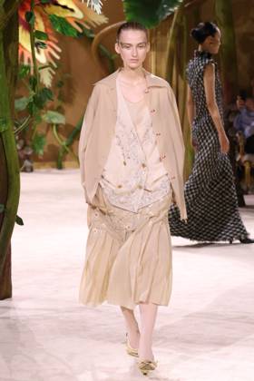 PFW Haute Couture Chanel Runway JD A model walks the runway at the Chanel show during Haute Couture Fashion Week in Paris, France, on 7 July 2026. Photo by Jerome Dominé ABACAPRESS.COM Paris France  Copyright: xDominexJerome ABACAx