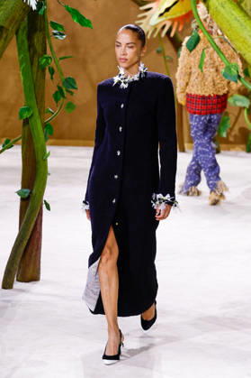 Noémie Lenoir at the photocall for the Chanel Fall Winter 2026–2027 Haute Couture fashion show during Paris Fashion Week (PFW) at the Grand Palais in Paris, France, on July 7, 2026 Bestimage Runway at the Chanel fashion show as part of Paris Haute Couture Fall Winter 2026 held at the Grand Palais on July 7, 2026, in Paris, France Paris, France  Copyright: xAgencex xBestimagexAgencex xBestimagex