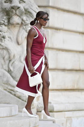 PFW Haute Couture Chanel Outside Arrivals JR Dina Asher-Smith arriving at the Chanel show during Haute Couture Fashion Week in Paris, France, on 7 July 2026. Photo by Julien Reynaud APS-Medias ABACAPRESS.COM Paris France  Copyright: xReynaudxJulien APS-Medias ABACAx