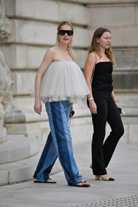 PFW Haute Couture Chanel Outside Arrivals JR Christine Würfel–Stauss arriving at the Chanel show during Haute Couture Fashion Week in Paris, France, on 7 July 2026. Photo by Julien Reynaud APS-Medias ABACAPRESS.COM Paris France  Copyright: xReynaudxJulien APS-Medias ABACAx