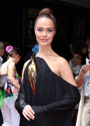 Hinaupoko Devèze, Miss France 2026, at the Stéphane Rolland fashion show at the Olympia, Fall Winter 2026–2027 Haute Couture Collection during Paris Fashion Week, on July 7, 2026. Denis Guignebourg, Bestimage. Celebrities at the Stéphane Rolland Fall Winter 2026–2027 Haute Couture Collection fashion show during Paris Fashion Week, on July 7, 2026, Paris, France Copyright: xDenisxGuignebourgx xBestimagexDenisxGuignebourgx xBestimagex