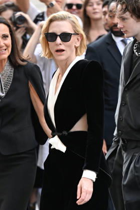 PFW Haute Couture Armani Prive Outside Arrivals JR Cate Blanchett arriving at the Armani Prive show during Haute Couture Fashion Week in Paris, France, on 7 July 2026. Photo by Julien Reynaud APS-Medias ABACAPRESS.COM Paris France  Copyright: xReynaudxJulien APS-Medias ABACAx