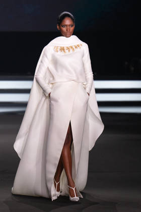 PFW - Stephane Rolland Runway A model walks the runway during the Stephane Rolland Haute Couture Fall Winter 2026 2027 show as part of Paris Fashion Week in Paris, France on July 07, 2026. Photo by Laurent Zabulon ABACAPRESS.COM  Copyright: xZabulonxLaurent ABACAx