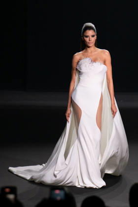 PFW - Stephane Rolland Runway A model walks the runway during the Stephane Rolland Haute Couture Fall Winter 2026 2027 show as part of Paris Fashion Week in Paris, France on July 07, 2026. Photo by Laurent Zabulon ABACAPRESS.COM  Copyright: xZabulonxLaurent ABACAx