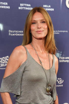 Esther Schweins bei der Was Haben Wir Gelacht Dokufilm Premiere am 7.07.2026 im Cineplex Filmpalast in Koeln Esther Schweins attends the premiere of the documentary film Was Haben Wir Gelacht on July 7, 2026, at the Cineplex Filmpalast in Cologne, Germany Was Haben Wir Gelacht Premiere in Koeln