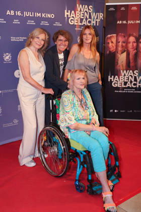 Maren Kroymann, Bettina Boettinger, Gaby Koester und Esther Schweins bei der Was Haben Wir Gelacht Dokufilm Premiere am 7.07.2026 im Cineplex Filmpalast in Koeln Maren Kroymann, Bettina Boettinger, Gaby Koester and Esther Schweins attend the premiere of the documentary film Was Haben Wir Gelacht on July 7, 2026, at the Cineplex Filmpalast in Cologne, Germany Was Haben Wir Gelacht Premiere in Koeln