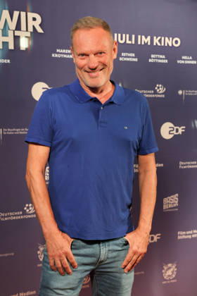 Klaus Nierhoff attends the premiere of the documentary film Was Haben Wir Gelacht on July 7, 2026, at the Cineplex Filmpalast in Cologne, Germany Premiere of the documentary film Was Haben Wir Gelacht at the Cineplex Filmpalast in Cologne, Germany