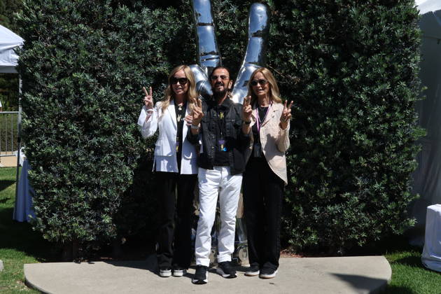 BEVERLY HILLS, CALIFORNIA - JULY 07: Marjorie Bach, Ringo Starr and Barbara Bach at Ringo s Peace & Love Birthday Celebration on July 07, 2026 in Beverly Hills, California. Credit: USA - ZUMAa123 20260707_zaa_a123_171 Copyright: xAdMediax