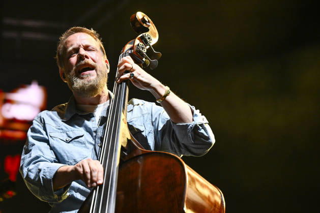 IPA86486212 - Ted Dwane of Mumford &amp; Sons during the 2026 Tour, at Rock in Roma 2026, on July 27, 2026, in Rome, Italy.  Copyright: xDomenicoxCippitelli LiveMediax xx 86486212