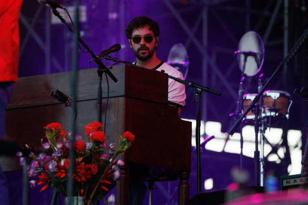 IPA86486761 - Joseph Kavalec, a member of the band Caamp, performs on stage at Rock in Roma on July 7, 2026, at the Ippodromo delle Capannelle in Rome, Italy.  Copyright: xEmanuelaxVertolli LiveMediax xx 86486761