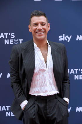 IPA86486218 - Milan, Sky What™s Next - Arrivals at the evening event at the Teatro Lirico - Francesco Gabbani  Copyright: xAlbertoxTerenghix xComi Terenghix 86486218