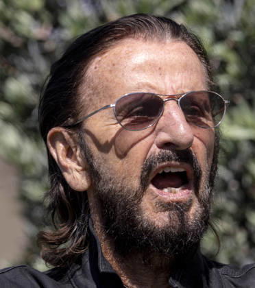 July 07, 2026 - Beverly Hills, California, USA - RINGO STARR, who turns 86 today, arrives for his Annual Peace & Love Birthday Celebration at Beverly Hills Garden Park. Beverly Hills USA - ZUMAce6_ 20260707_zaf_ce6_010 Copyright: xBrianxCahnx