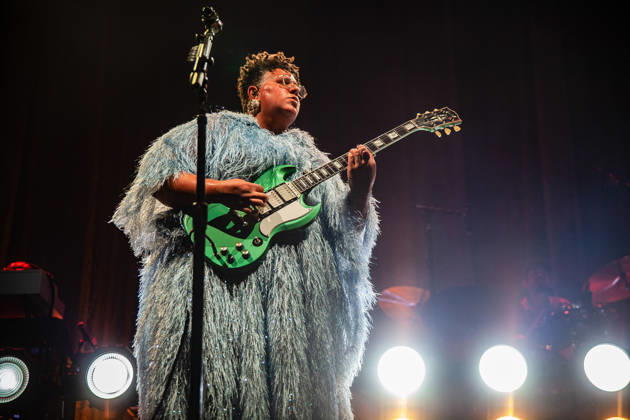 Alabama Shake live at Lucca Summer festival in Lucca, Italy - 07 Jul 2026 Singer Brittany Howard of Alabama Shake performs live on stage during a concert. The celebrated American band Alabama Shake performed on stage in Piazza Napoleone in Lucca, marking the highly anticipated only Italian date of their world tour. The concert marks their historic return to the country after a ten-year absence, celebrating the official reunion of founding members Brittany Howard, Heath Fogg, and Zac Cockrell. Lucca Italy Copyright: xCarloxVerganix xSOPAxImagesx ALABAMASHAKE26(25)