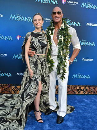 Disney™s ˜Moana™ World Premiere Lauren Hashian and Dwayne Johnson arriving to Disney™s ˜Moana™ World Premiere at Hollywood Bowl on July 07, 2026 in Hollywood, CA. Hollywood Hollywood Bowl California USA Copyright: xLISAxOConnor AFF-USA.comx