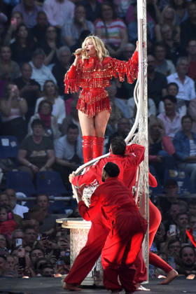 Helene Fischer live bei einem Konzert ihrer 360Â° Stadion Tour in der Heinz von Heiden Arena. Hannover, 07.07.2026 (Hinweis: Verwendung nur redaktionell in Bezug auf das Konzert bzw. die aktuelle Tour)