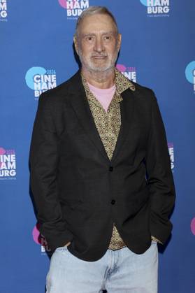 ABB EMMERICH- Roland Emmerich der deutsche Filmproduzent, Regisseur bekommt bei der Verleihung die Glaeserne Leinwand im Kino Cinemaxx in Hamburg am 07.07.2026 Hamburg Deutschland
