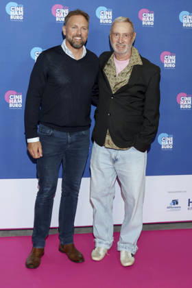 ABB EMMERICH- Steven Gaetjen, Roland Emmerich bei der Verleihung die Glaeserne Leinwand im Kino Cinemaxx in Hamburg am 07.07.2026 Hamburg Deutschland