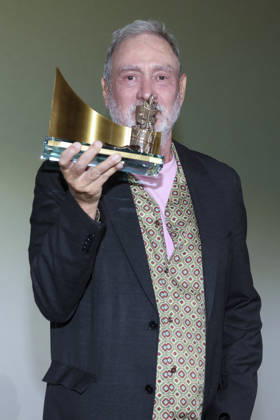 ABB EMMERICH- Roland Emmerich der deutsche Filmproduzent, Regisseur bekommt bei der Verleihung die Glaeserne Leinwand im Kino Cinemaxx in Hamburg am 07.07.2026 Hamburg Deutschland
