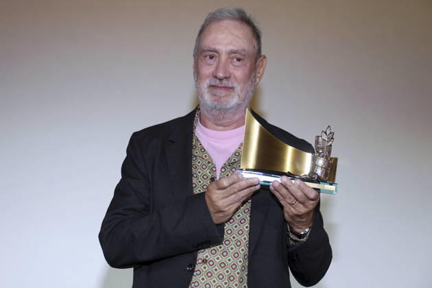 ABB EMMERICH- Roland Emmerich der deutsche Filmproduzent, Regisseur bekommt bei der Verleihung die Glaeserne Leinwand im Kino Cinemaxx in Hamburg am 07.07.2026 Hamburg Deutschland