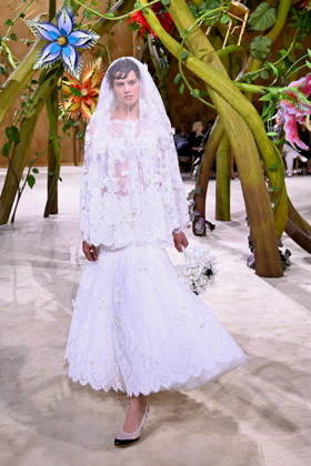 PFW - Chanel Runway A model walks the runway during the Chanel Haute Couture Fall Winter 2026 2027 show as part of Paris Fashion Week on July 07, 2026 in Paris, France. Photo by Franck Castel ABACAPRESS.COM Paris France  Copyright: xCastelxFranck ABACAx