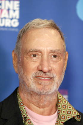 Roland Emmerich bei der Verleihung der Gläsernen Leinwand an Roland Emmerich im Rahmen der CineHamburg 2026 im Cinemaxx Dammtor. Hamburg, 07.07.2026