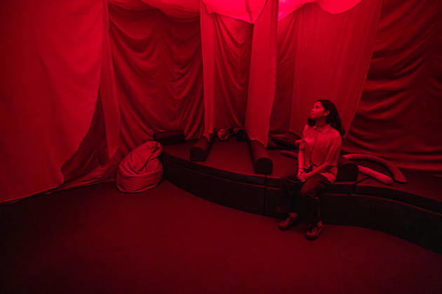 Rudy Loewe: Intimacies of Care at Wellcome Collection, London, UK 8 July 2026 The Space Within, 2026, at the preview of Rudy Loewe: Intimacies of Care Spaces of Grief and Possibility at the Wellcome Collection, London, UK, on 8 July 2026. The immersive installation creates a space for rest and reflection away from the overwhelming environment of the city, with warm tones evoking red light therapy, which studies suggest can help reduce anxiety, alongside sound pieces created by the artist, on view from 10 July 2026 until 7 February 2027., Credit:Pete Speller Avalon Copyright: xPetexSpellerx xAvalonx 1115222985