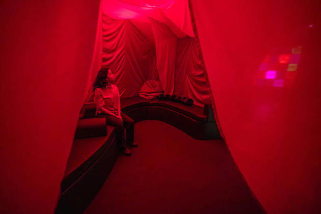 Rudy Loewe: Intimacies of Care at Wellcome Collection, London, UK 8 July 2026 The Space Within, 2026, at the preview of Rudy Loewe: Intimacies of Care Spaces of Grief and Possibility at the Wellcome Collection, London, UK, on 8 July 2026. The immersive installation creates a space for rest and reflection away from the overwhelming environment of the city, with warm tones evoking red light therapy, which studies suggest can help reduce anxiety, alongside sound pieces created by the artist, on view from 10 July 2026 until 7 February 2027., Credit:Pete Speller Avalon Copyright: xPetexSpellerx xAvalonx 1115222999